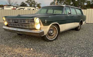 Ford-Country-1966-Sedan-7