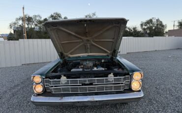 Ford-Country-1966-Sedan-9