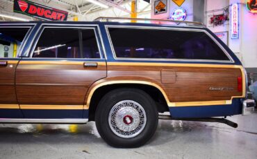 Ford-Country-Squire-1986-Wagon-19