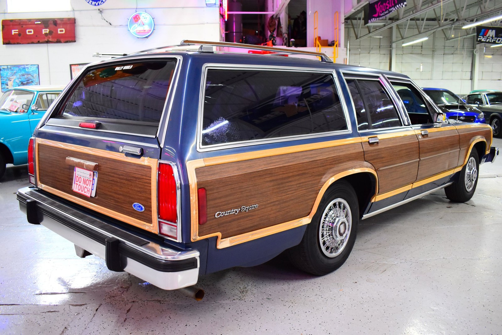 Ford-Country-Squire-1986-Wagon-8