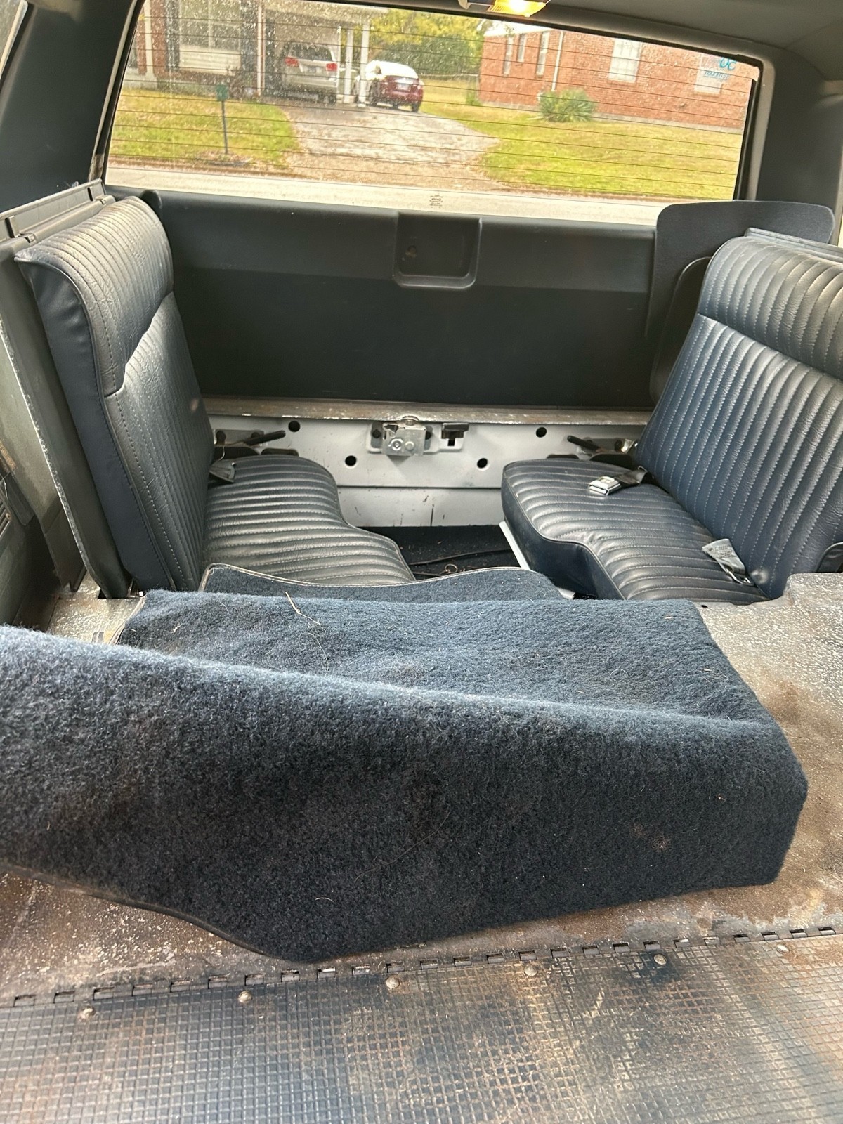 Ford-Country-Squire-1989-Wagon-5