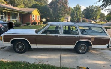 Ford-Country-Squire-1989-Wagon-7