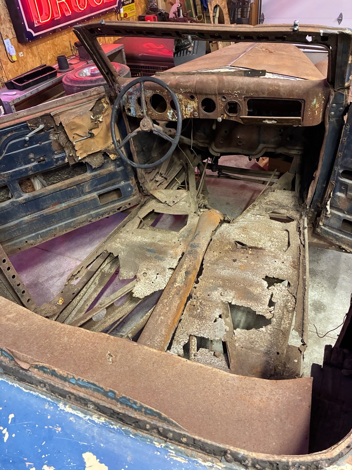 Ford-Coupe-1936-Coupe-15