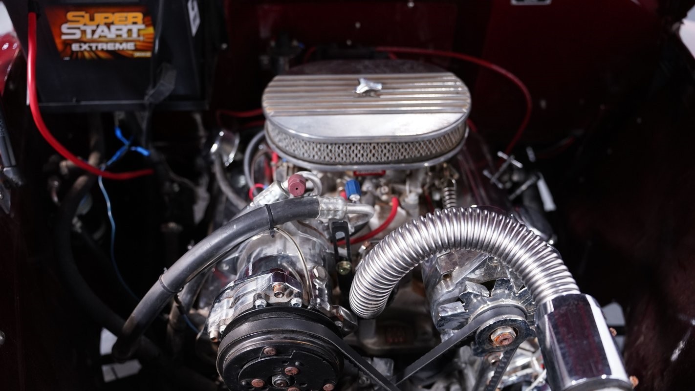 Ford-Coupe-1946-Coupe-3