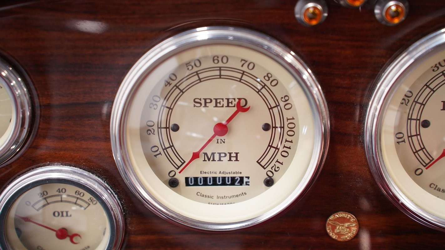 Ford-Coupe-1946-Coupe-32