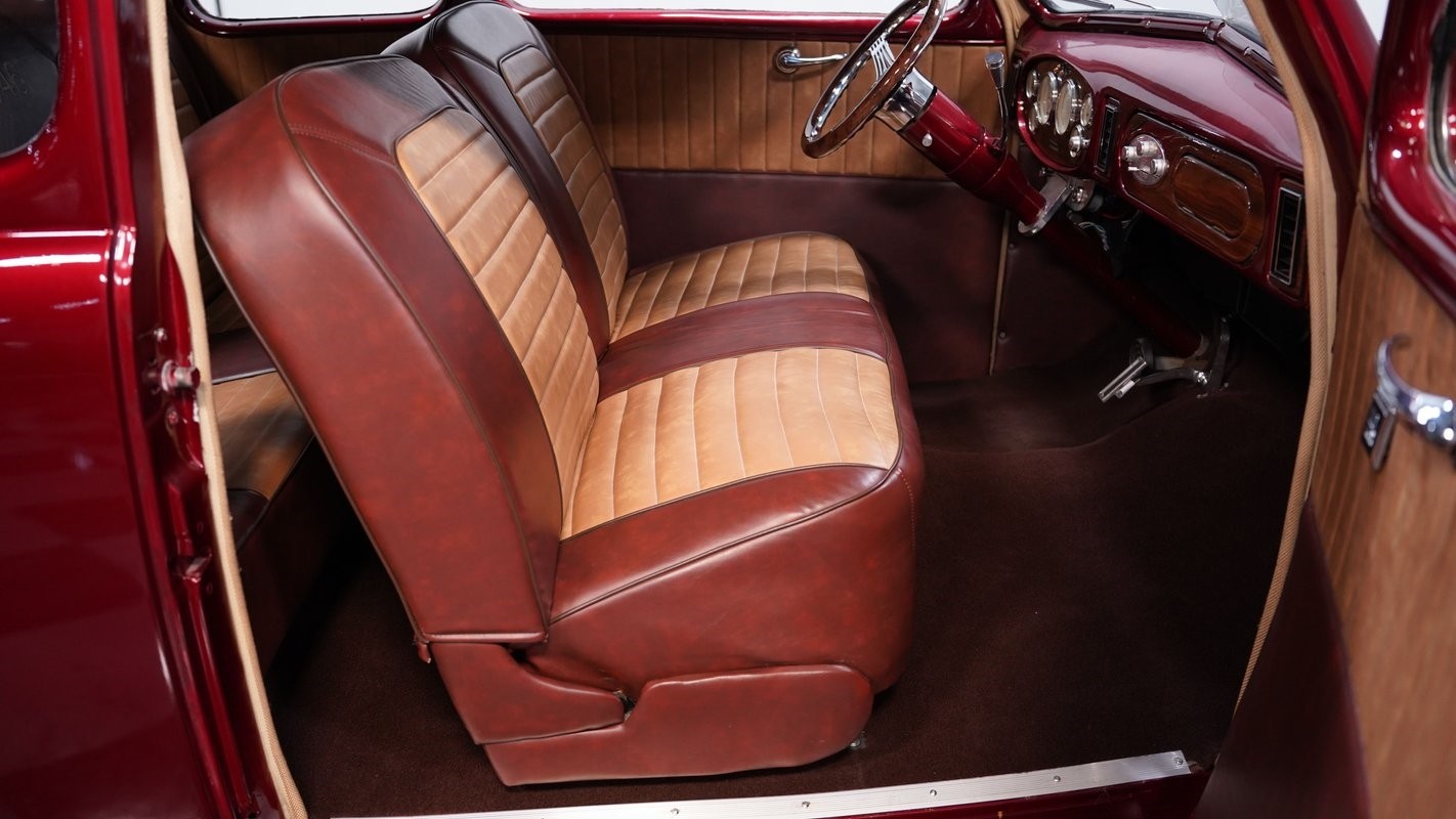 Ford-Coupe-1946-Coupe-37