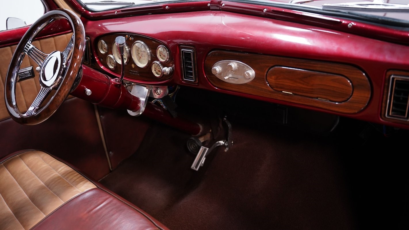 Ford-Coupe-1946-Coupe-38