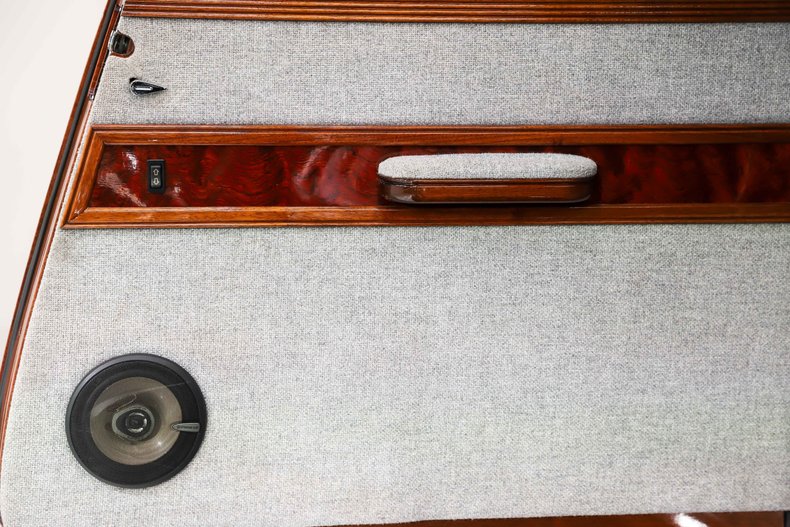 Ford-Custom-1933-Black-Gray-14