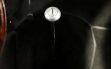 Ford-Custom-1933-Black-Gray-22