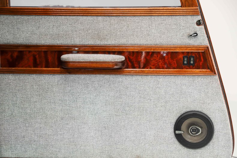 Ford-Custom-1933-Black-Gray-26