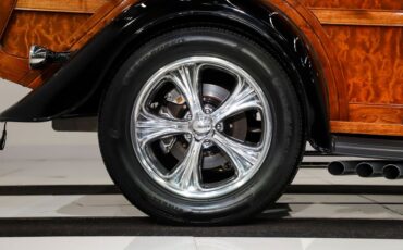 Ford-Custom-1933-Black-Gray-43