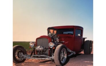 Ford-Custom-1933-Red-Red-and-black-13