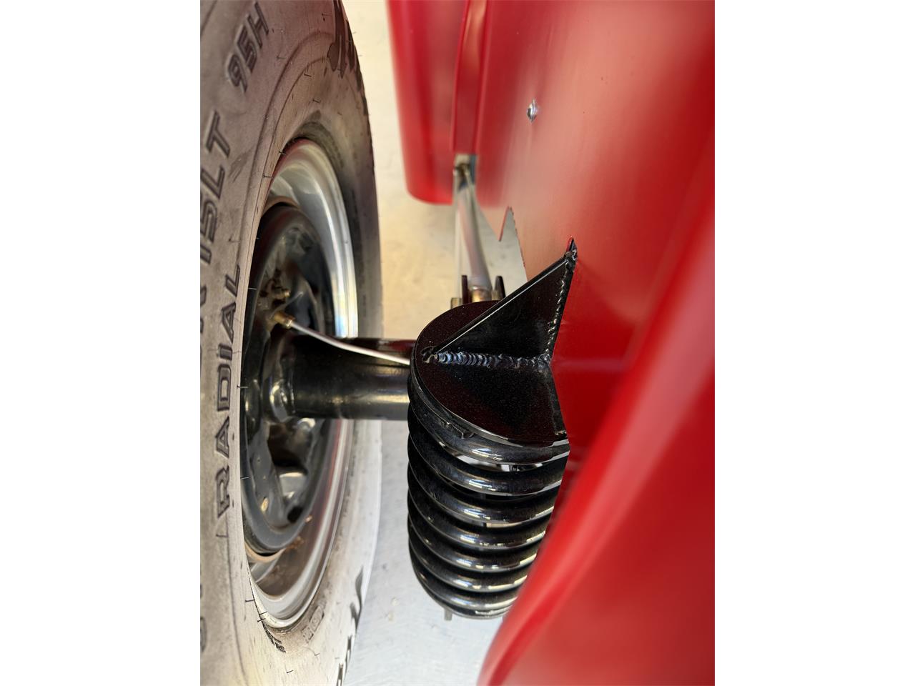 Ford-Custom-1933-Red-Red-and-black-16