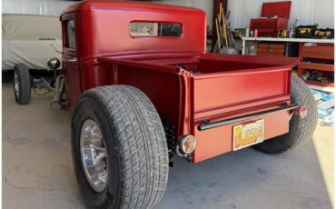 Ford-Custom-1933-Red-Red-and-black-6