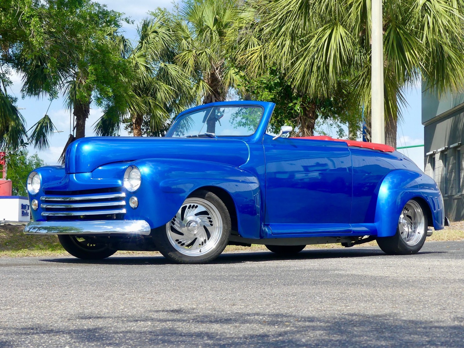 Ford-Custom-1948-Convertible-7