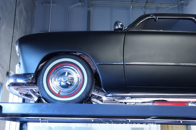 Ford-Custom-1949-Matte-Blue-Gray-19