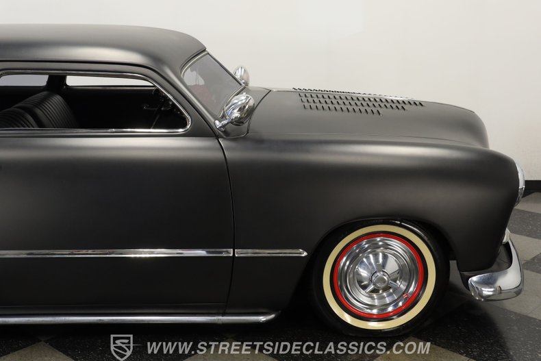 Ford-Custom-1949-Matte-Blue-Gray-36
