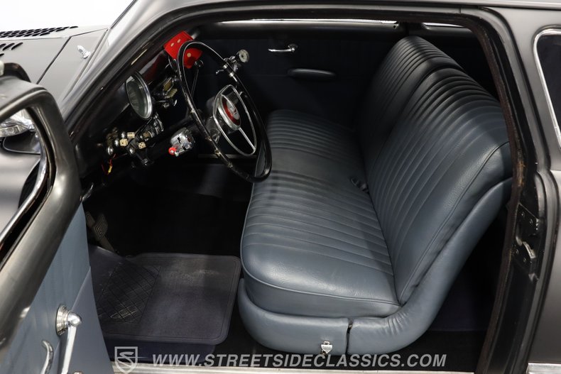 Ford-Custom-1949-Matte-Blue-Gray-42