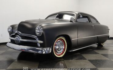 Ford-Custom-1949-Matte-Blue-Gray-5