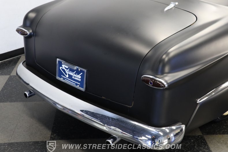 Ford-Custom-1949-Matte-Blue-Gray-9