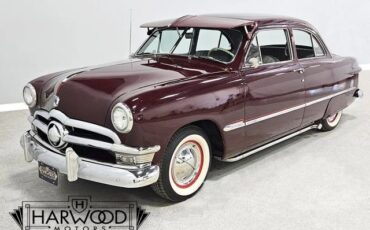 Ford-Custom-1950-Coupe-1