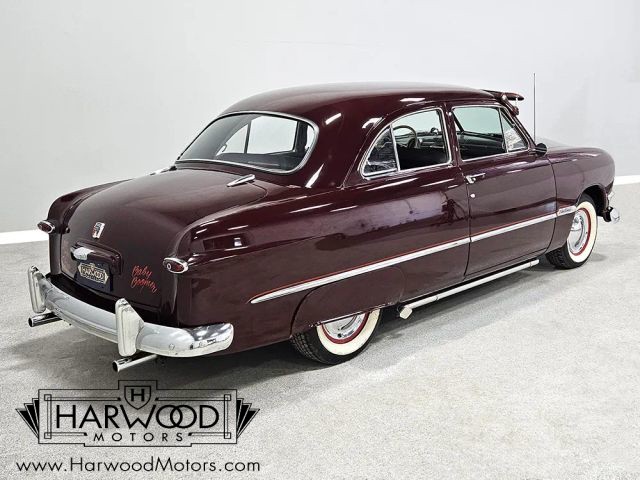 Ford-Custom-1950-Coupe-5