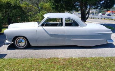 Ford-Custom-1951-Coupe