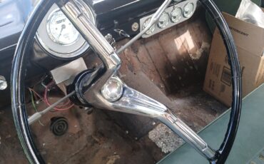 Ford-Custom-1951-Coupe-9