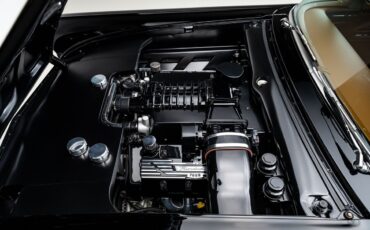 Ford-Custom-1957-Sedan-28