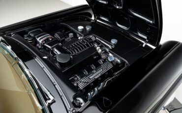 Ford-Custom-1957-Sedan-30