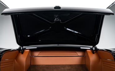 Ford-Custom-1957-Sedan-36