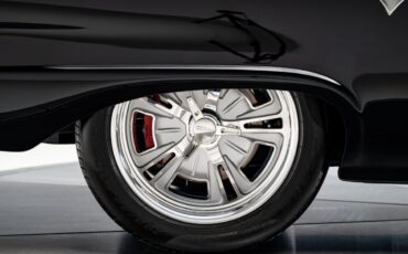 Ford-Custom-1957-Sedan-39