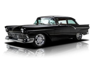 Ford-Custom-1957-Sedan