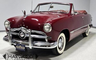 Ford-Custom-Deluxe-1949-Convertible-1