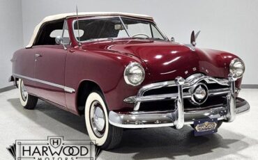 Ford-Custom-Deluxe-1949-Convertible-14