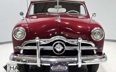 Ford-Custom-Deluxe-1949-Convertible-16
