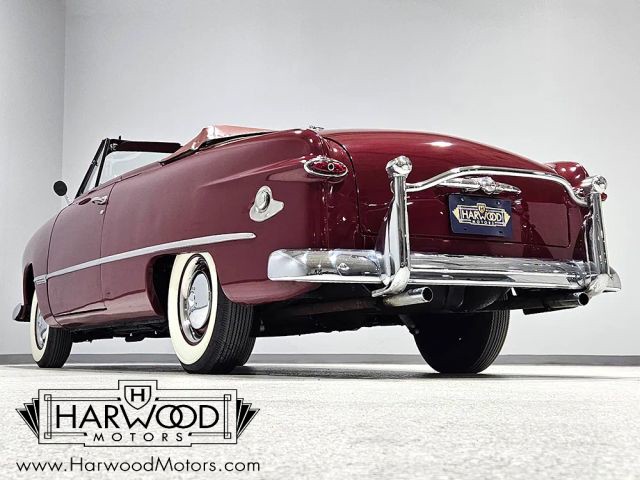 Ford-Custom-Deluxe-1949-Convertible-20