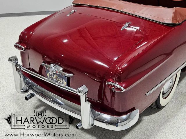 Ford-Custom-Deluxe-1949-Convertible-23