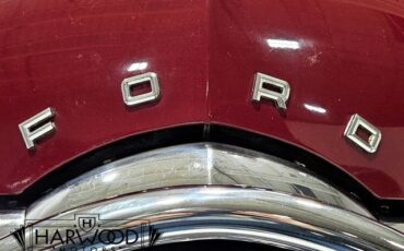 Ford-Custom-Deluxe-1949-Convertible-28