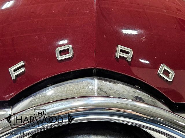 Ford-Custom-Deluxe-1949-Convertible-28