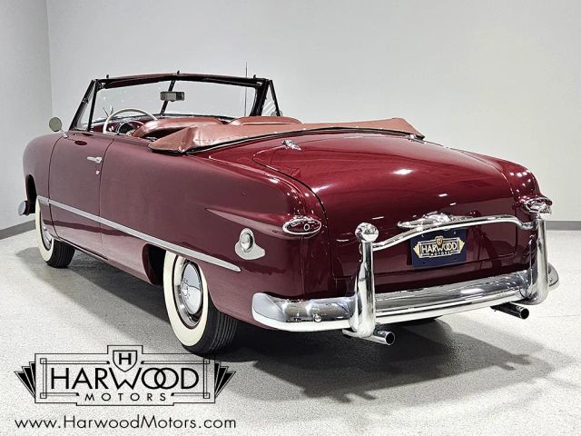 Ford-Custom-Deluxe-1949-Convertible-5