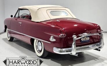 Ford-Custom-Deluxe-1949-Convertible-6