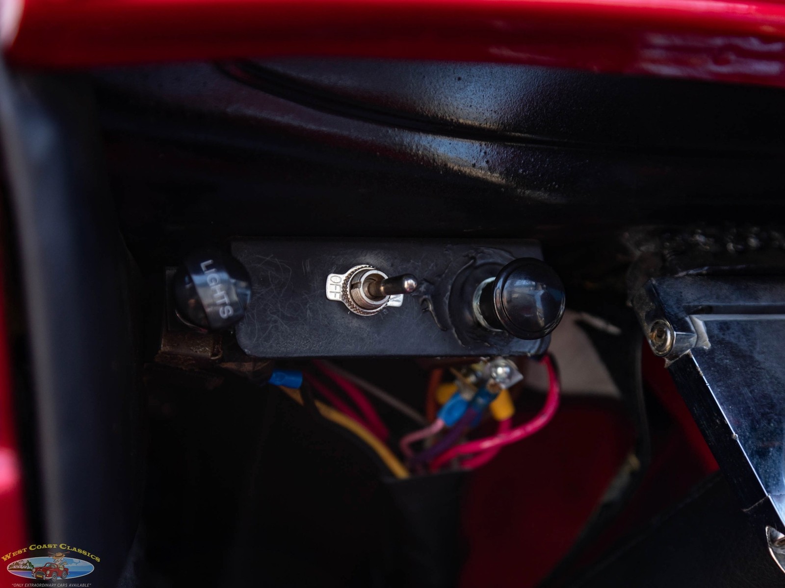 Ford-Custom-Model-A-Roadster-1929-36