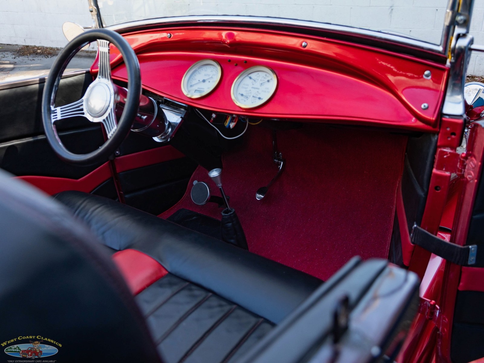 Ford-Custom-Model-A-Roadster-1929-39