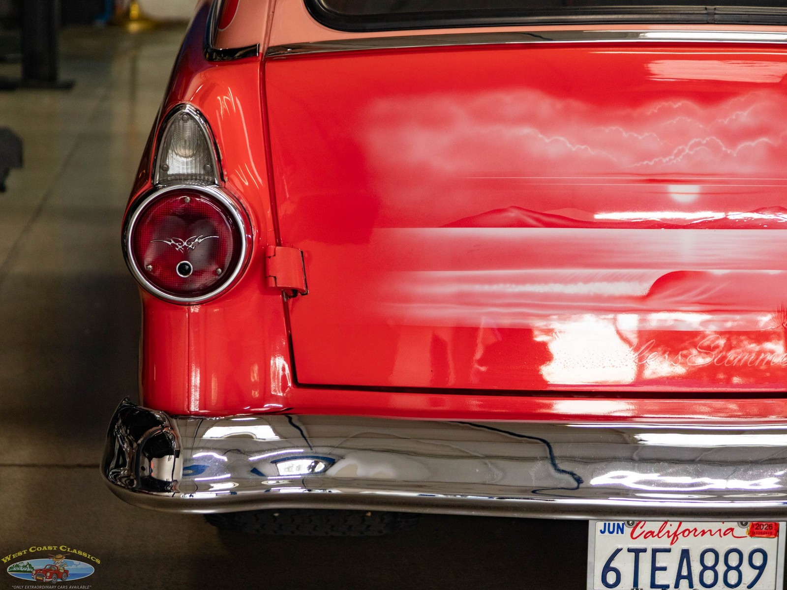 Ford-Custom-Sedan-Delivery-2-Door-Panel-Van-1955-2-Door-Sedan-Delivery-18