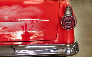 Ford-Custom-Sedan-Delivery-2-Door-Panel-Van-1955-2-Door-Sedan-Delivery-20