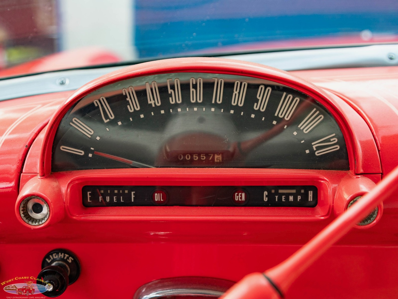 Ford-Custom-Sedan-Delivery-2-Door-Panel-Van-1955-2-Door-Sedan-Delivery-38