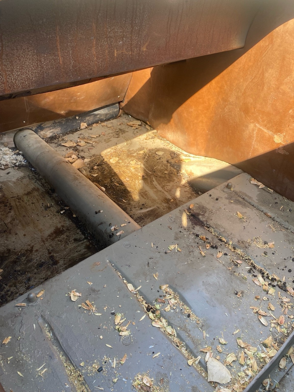 Ford-Deluxe-1935-Convertible-13