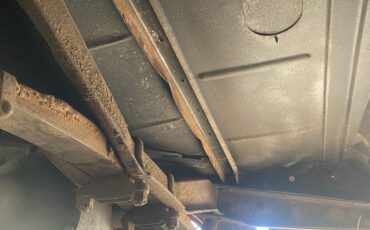 Ford-Deluxe-1935-Convertible-18