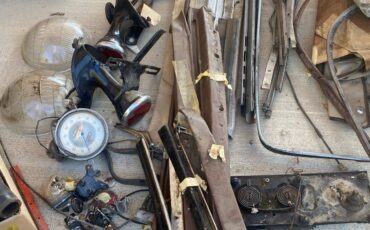 Ford-Deluxe-1935-Convertible-28